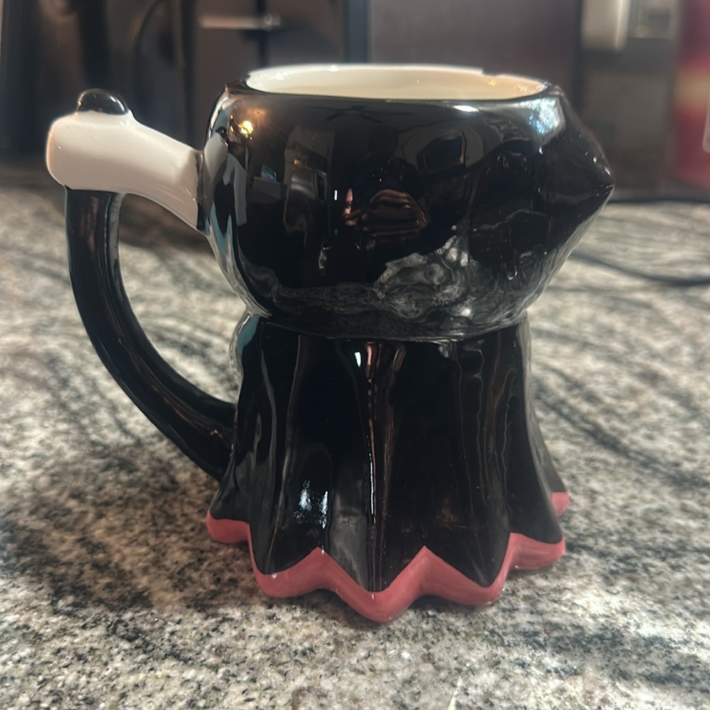 Skeleton Themed Black and White Mug - Picture 4 of 4